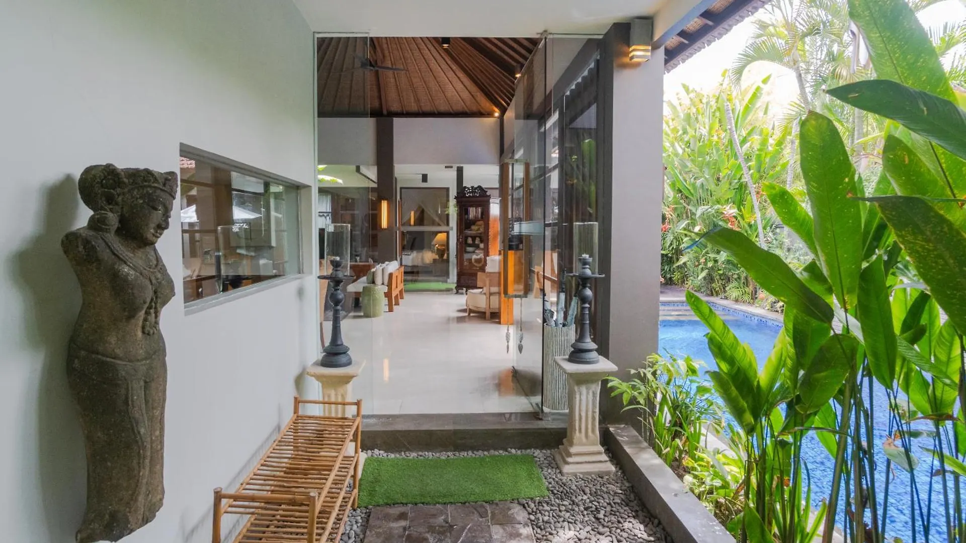 Akhira One Seminyak Villa 0*,  Indonesien